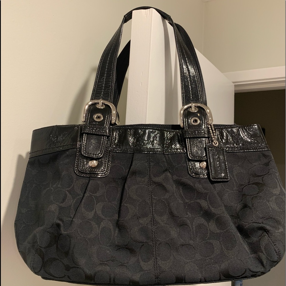 Classic Coach Bag